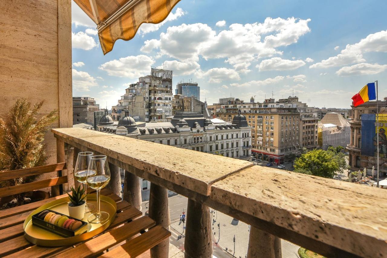 Chic Accommodation With Breathtaking Views Over Calea Victoriei - Your Central Heaven Bukares Bagian luar foto