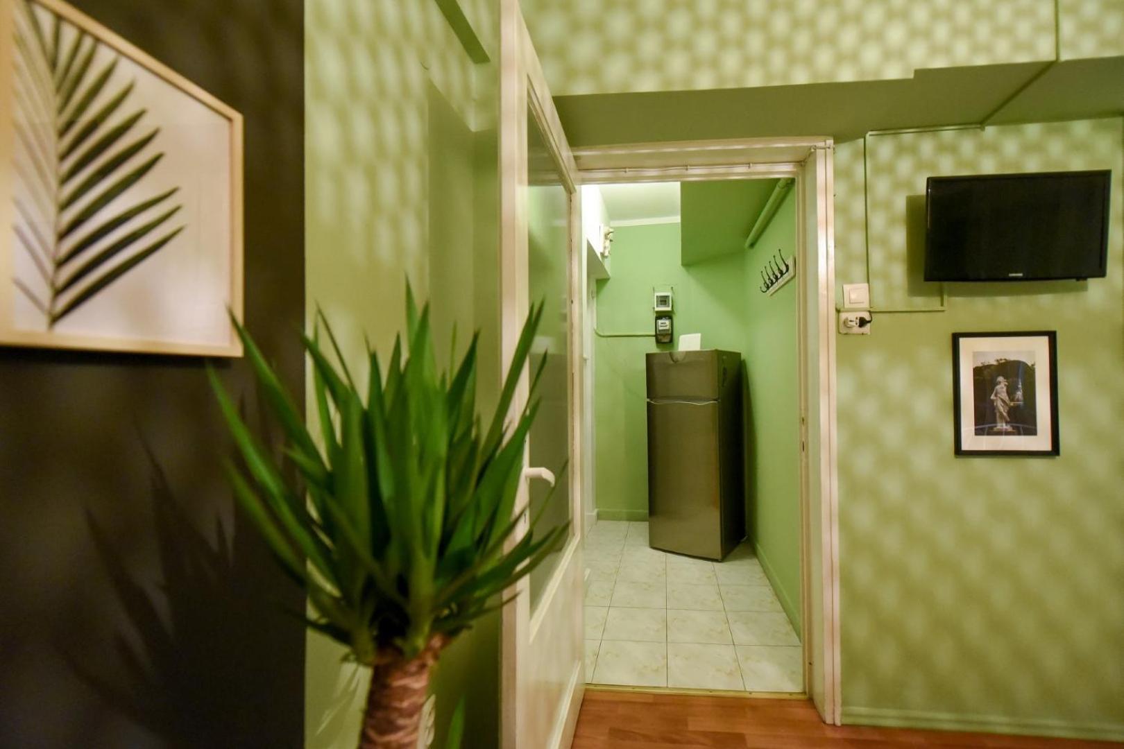 Chic Accommodation With Breathtaking Views Over Calea Victoriei - Your Central Heaven Bukares Ruang foto